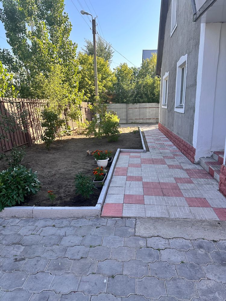 Продается 2 этажный дом