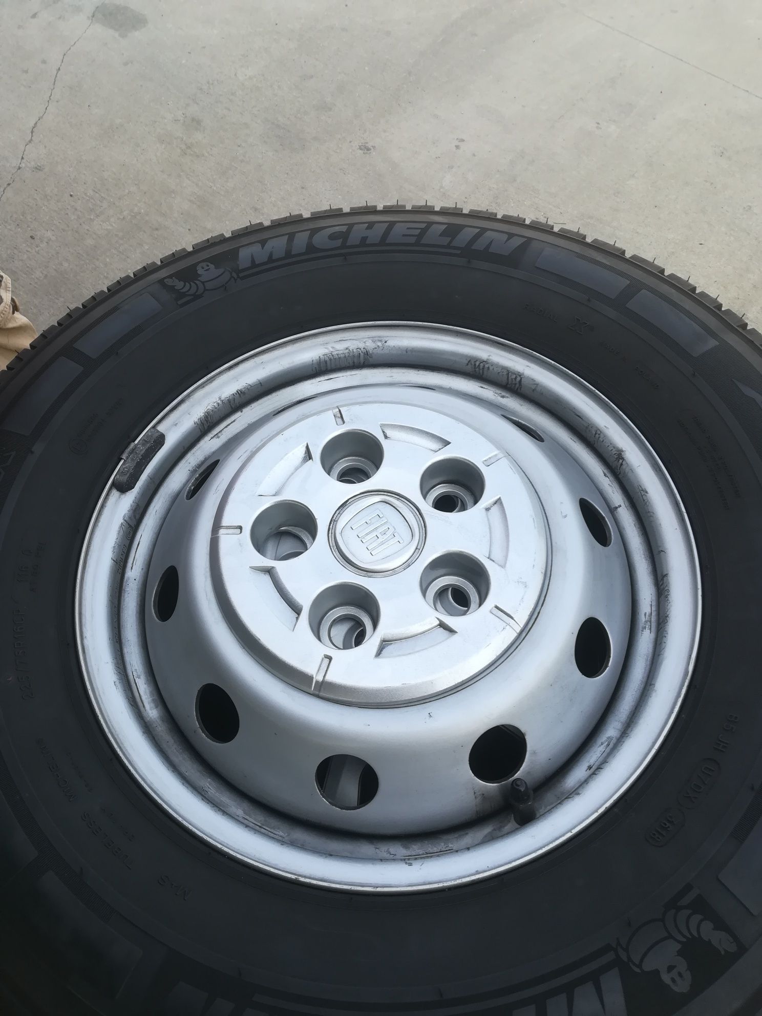 Michelin Agilis  Camping