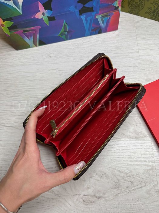 Portofel Louis Vuitton - Zippy imprimeu masina