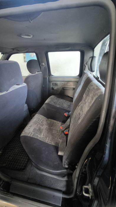 Nissan Navara 2.5tdi