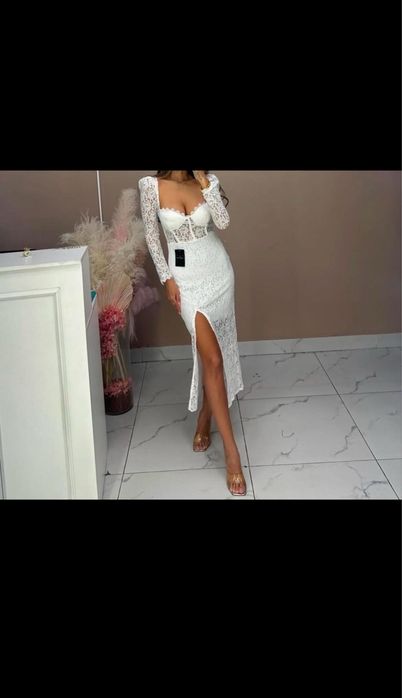 Платье с вырезом, кружева, размер L,