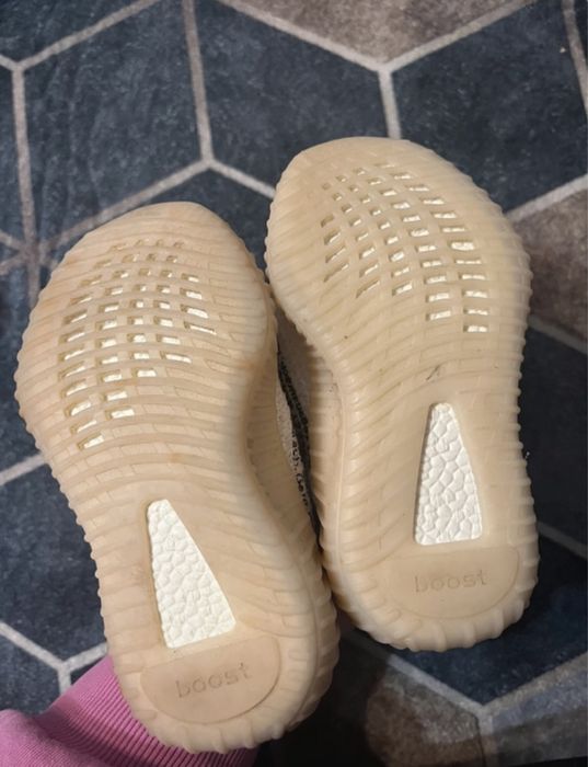 Adidas Yezzy x off white marime 25