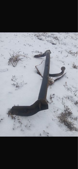 Продам фаркоп на гольф2