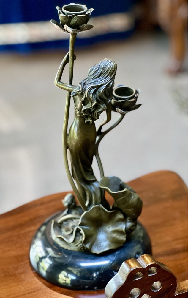 Statuetă/Sfeșnic bronz ArtNouveau *** vintage / antic / retro ***