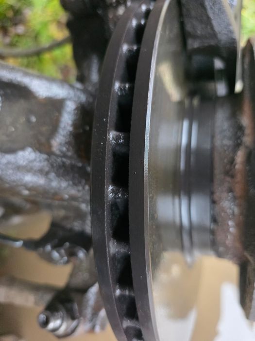 Dezmembrez Ford tranzit