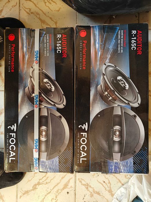 Колони Focal усилвател Hertz плеър Alpine чейнджър Alpine кабели