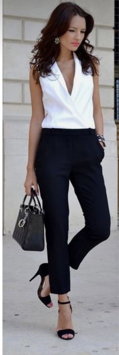 Продам комбинезон zara классический