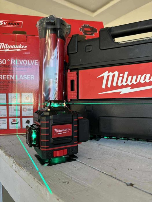 Продавам лазерен нивелир 360 градуса