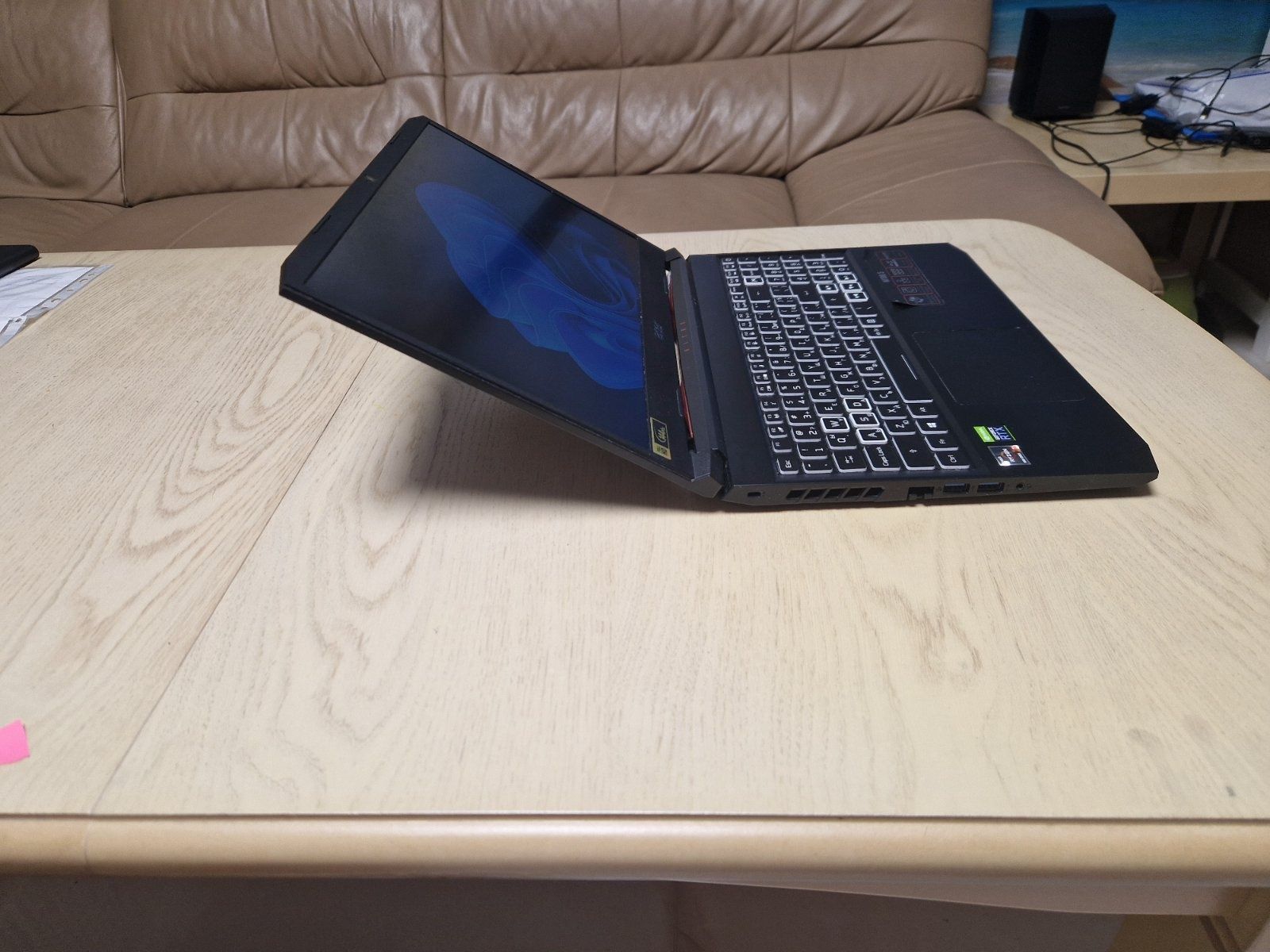 Геймърски лаптоп Acer Nitro 5, AN515-45,Geforce RTX 3060, 1 TB SSD