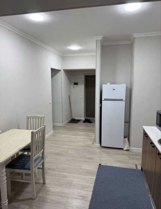 Квартира на Ц7 (ЦУМ) 2/3/9 общ пл 70м с обстановкой