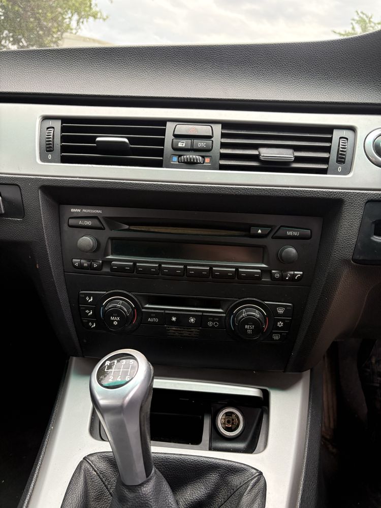 BMW 320d на части
