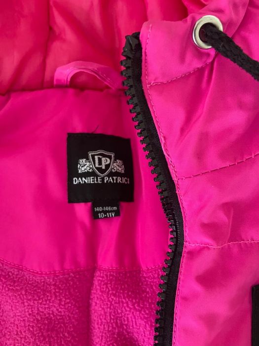 Розовая куртка детская