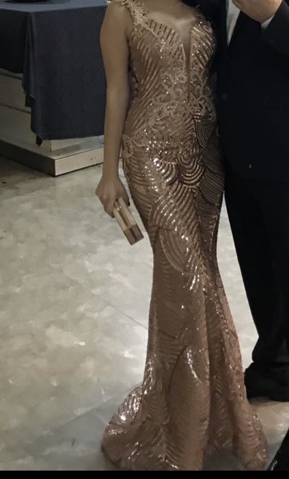 Rochie lunga de seara cu paiete
