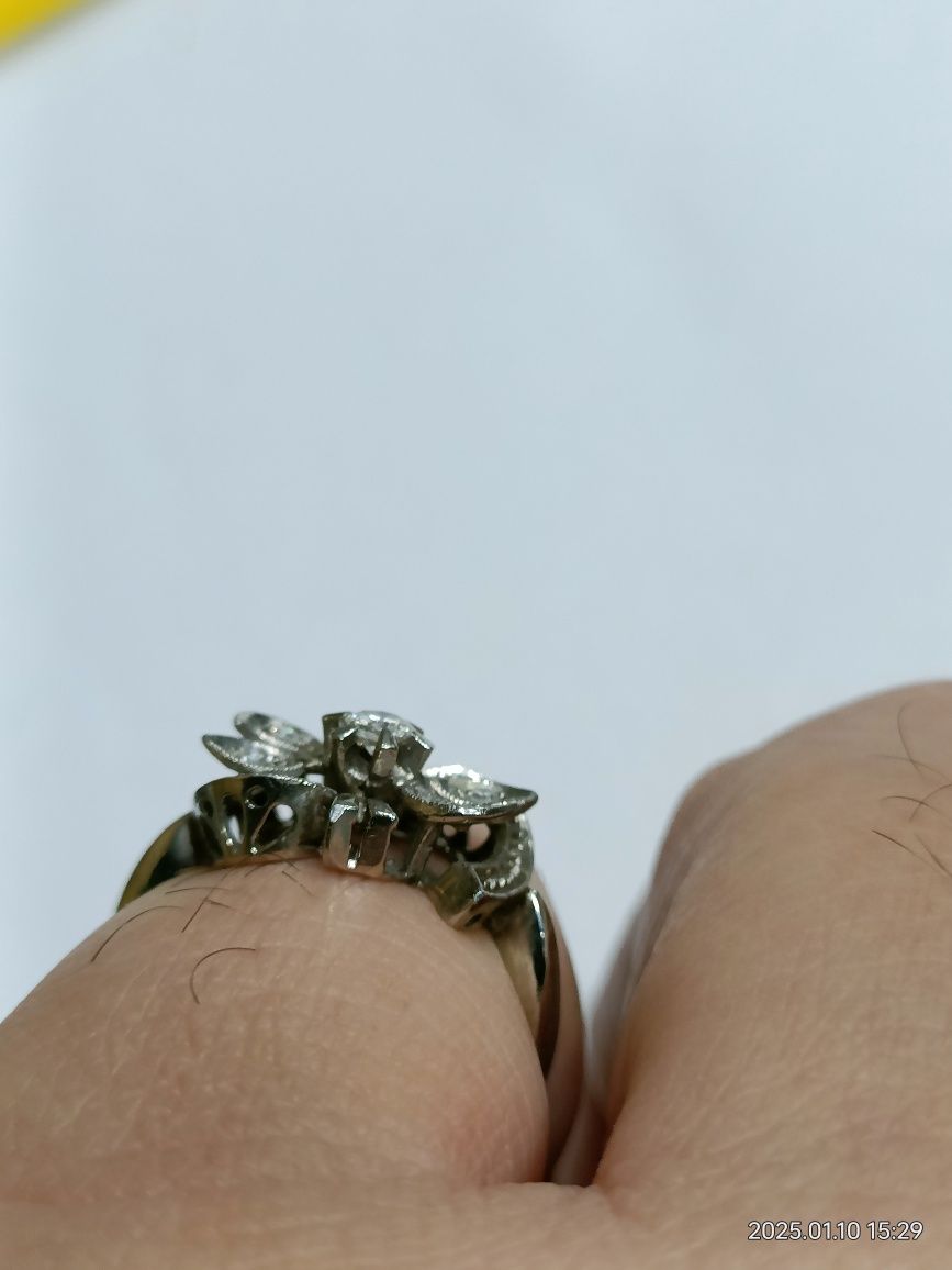 Vind Inel vintage din aur 18kt cu diamante