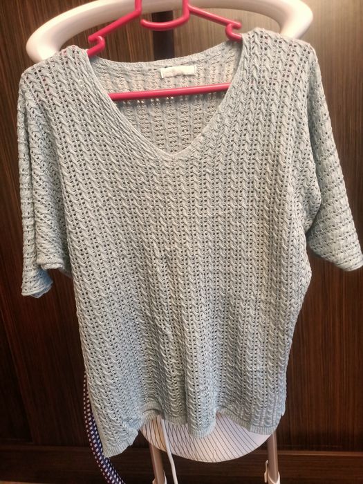 Vând tricouri dama mărimea L noi