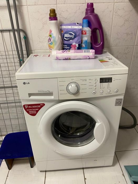 Продам стиральную машину LG
