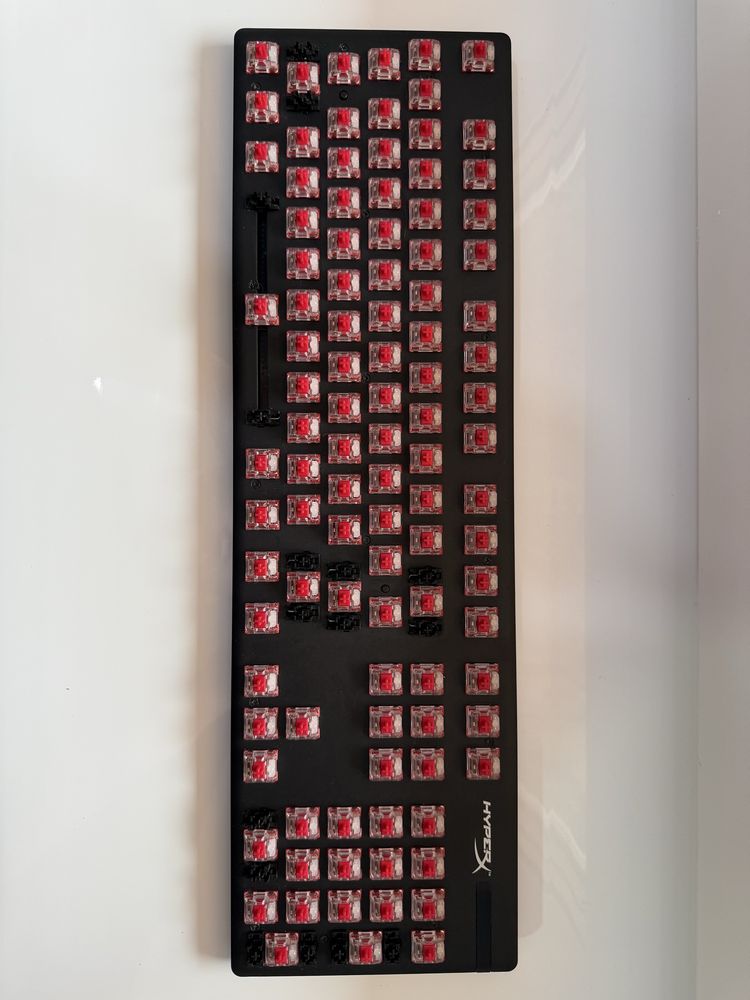 Продам клавиатуру Hyperx alloy origins