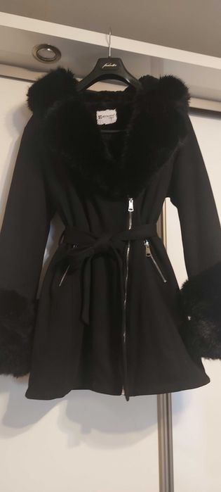 Дамско палто от високачествен екокосъм и велур