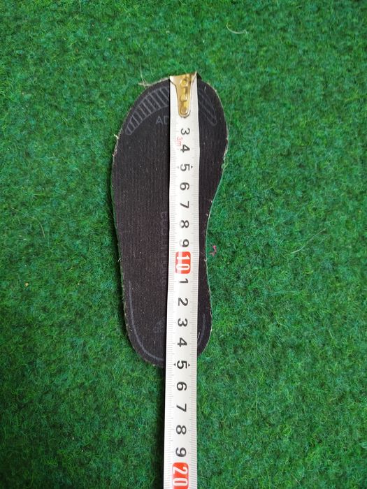 Продавам детски обувки