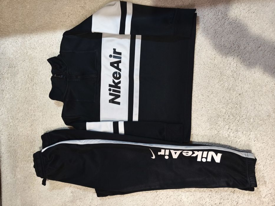 Юношески Анцунг Nike