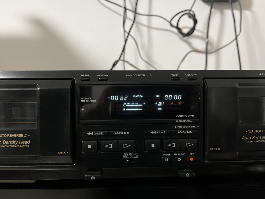 Deck Sony TC-WE435 functioneaza impecabil!!!