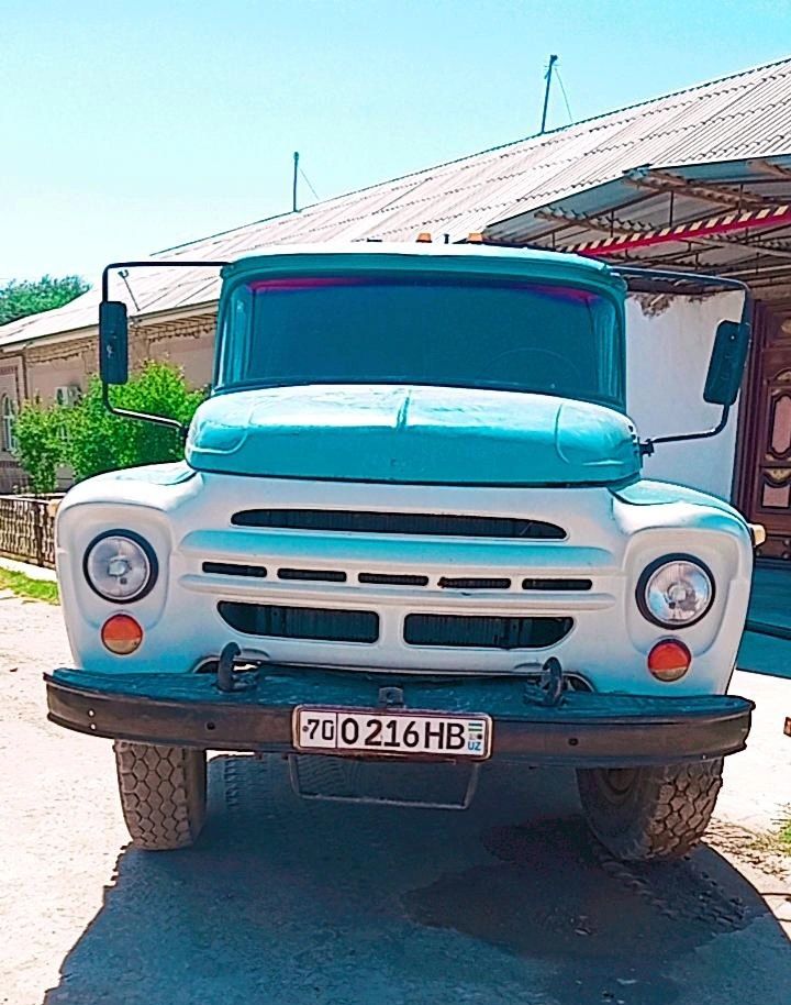1988-yil zil vodovoz