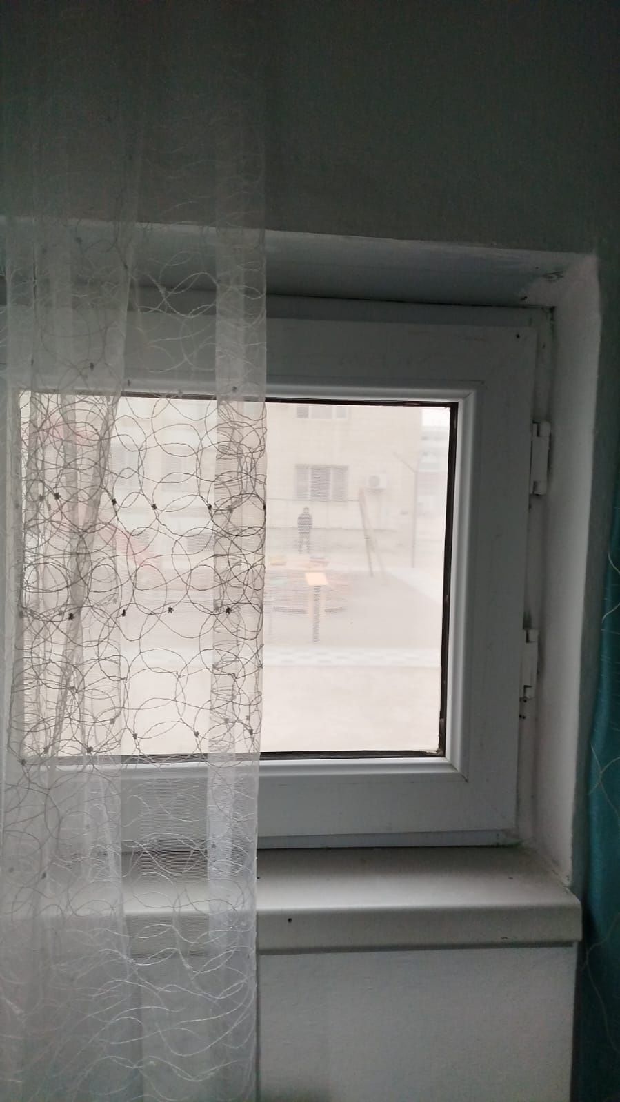Демонтаж, с вывозом мусора.
