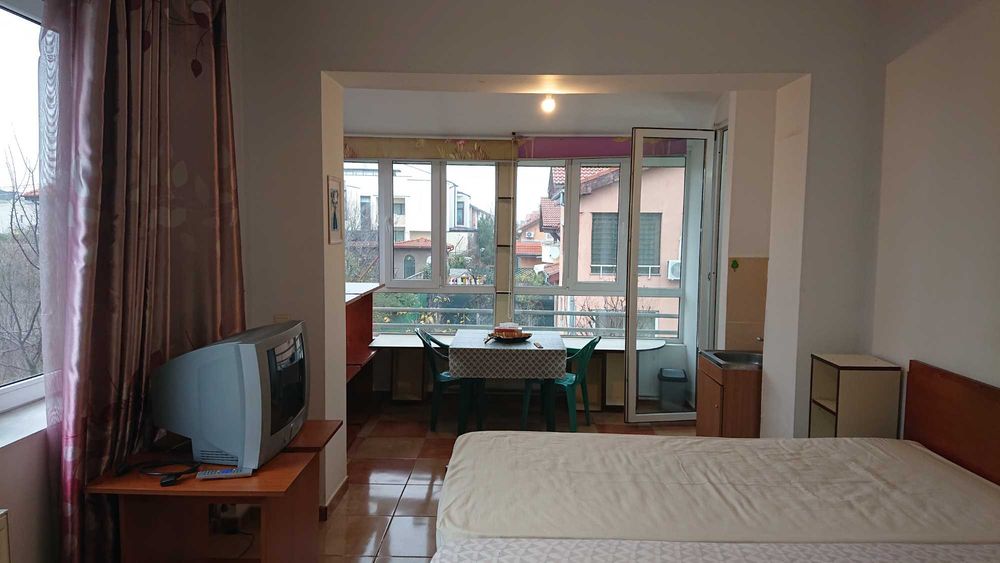 Garsoniera bd pipera in vila mobilata 26 mp catv internet la peny mk