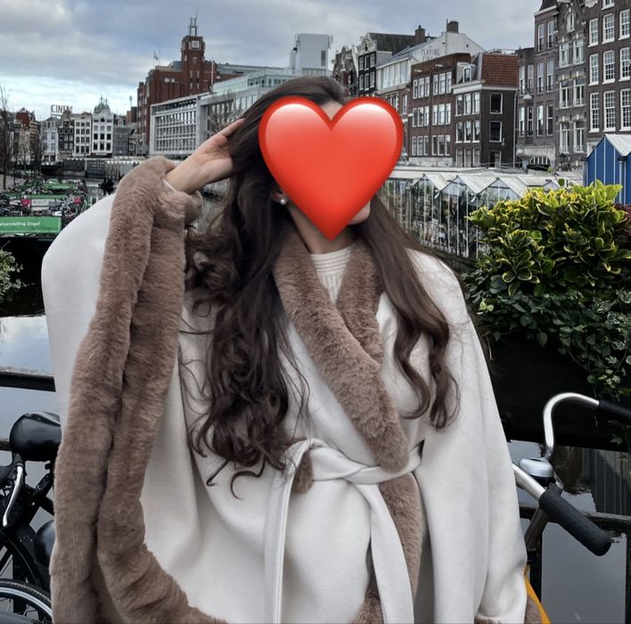 Продам пальто Al Manzh