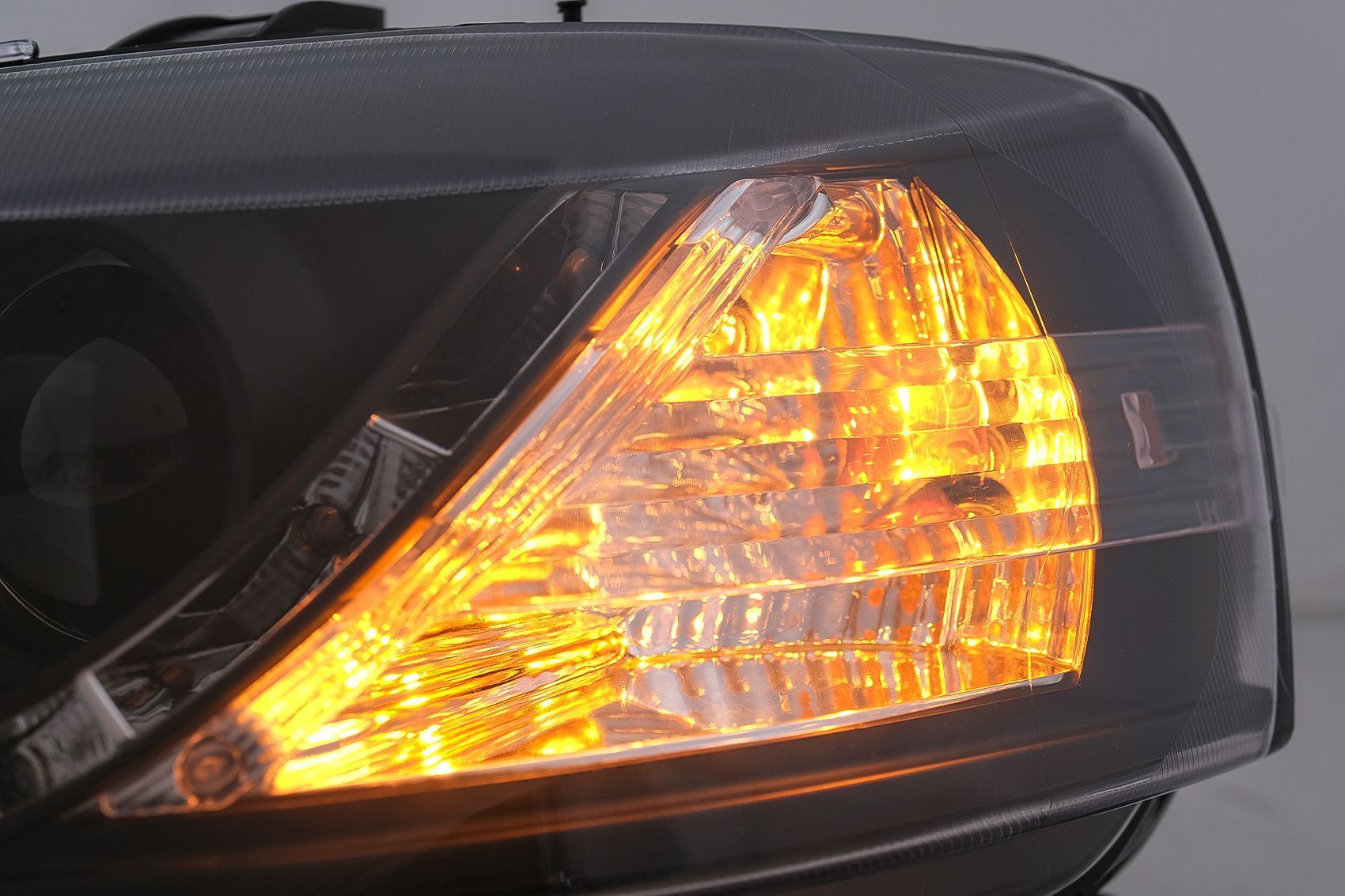 Faruri LED DRL compatibil cu Opel Astra G (09.1997-02.2004) Negru