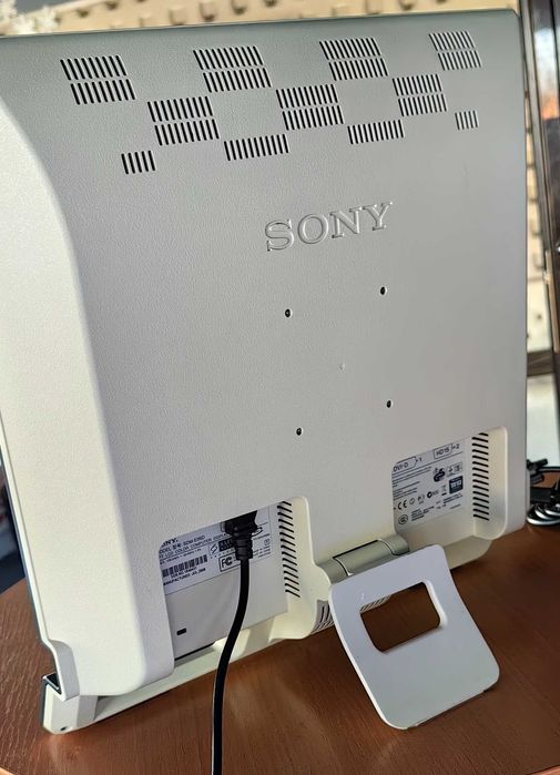 Monitor Sony diaginala 49