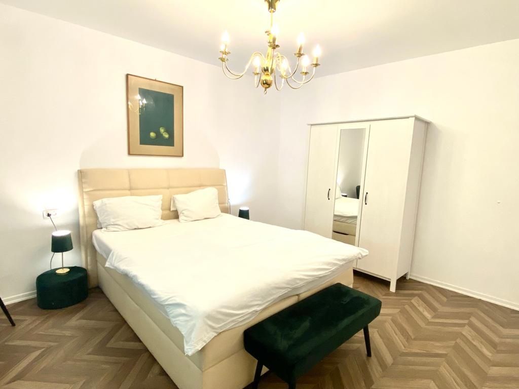 Cazare apartament regim hotelier