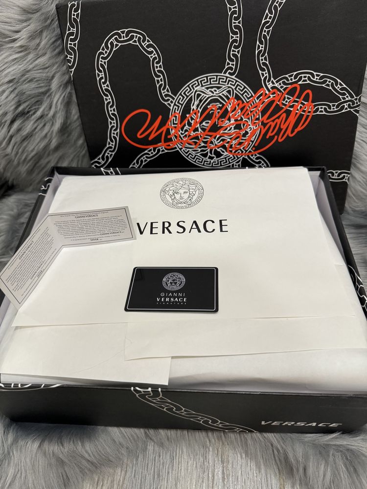 36-45 Versace Odissea Black