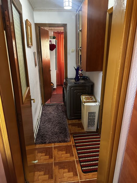 Vânzare apartament 2 camere/ Moinesti-zona Lucacesti