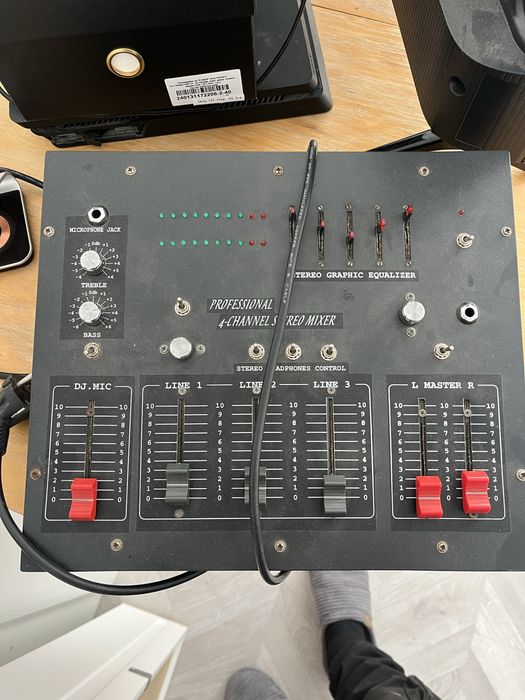 Комплект пасивни баси 18" 2бр пасивни топове 2бр 12" стъпало и мишпулт