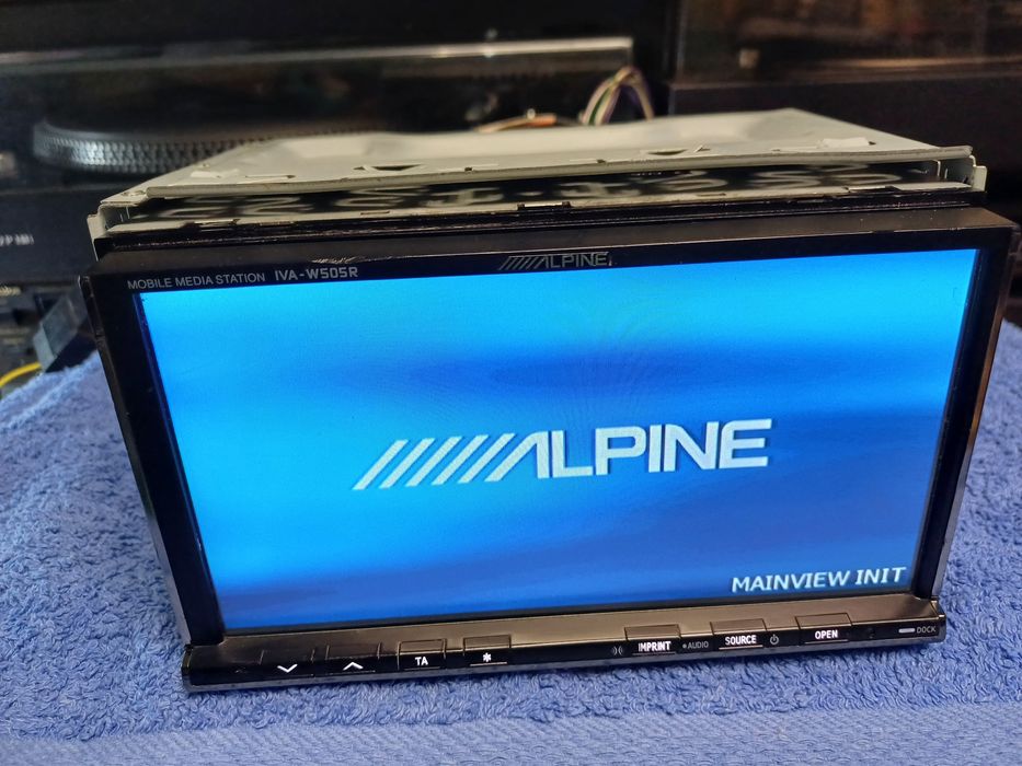 Navigație Alpine cu usb iva w505r cu modul gps pmd b200p