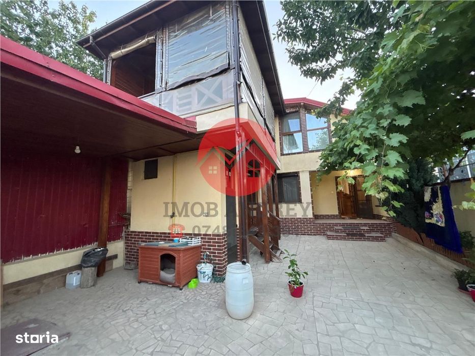 Casa ultracentrala complet utilata, 220mp, 5 camere, curte, foisor