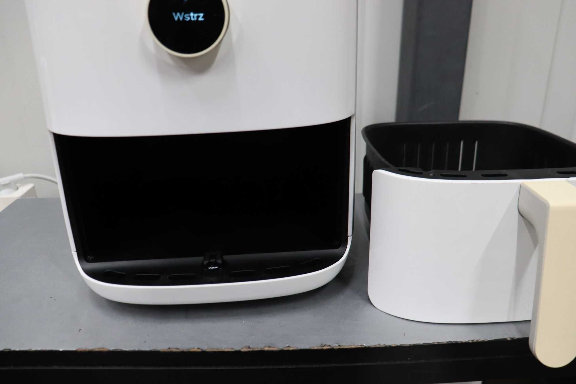 Xiaomi Smart Air Fryer 4.5L,Wi-Fi, сензорен екран, Smart контрол,1500W