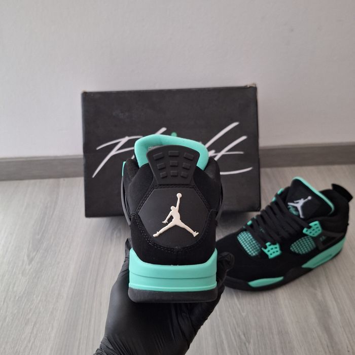 Jordan 4 Tiffany