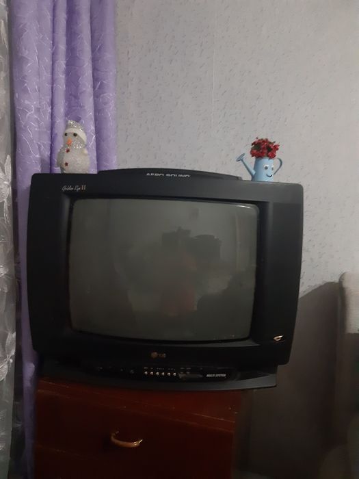 Телевизор бу цветной LG