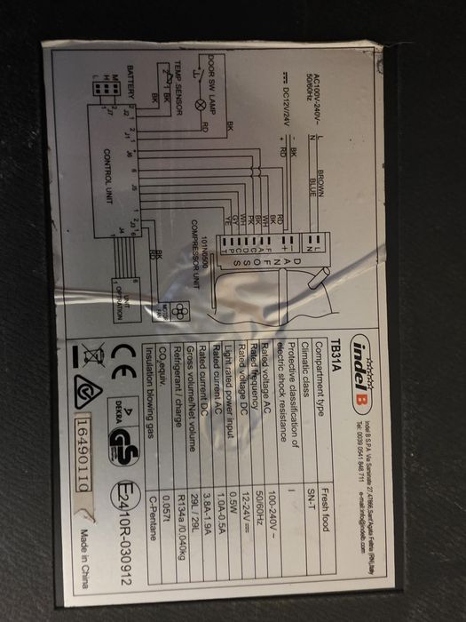 Lada frigorifica auto