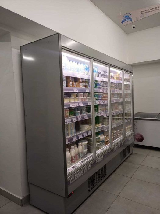 Холодильная горка ARNEG, 2,5м, НОВАЯ в наличии - с дверями и агрегатом