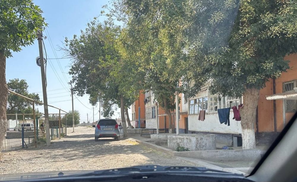 Srochna 1 xonali uy sotiladi