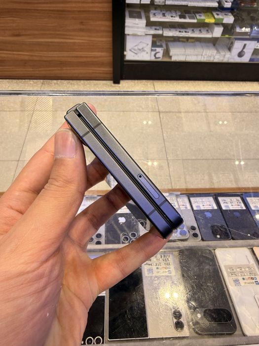 Samsung Flip 7 512Gb