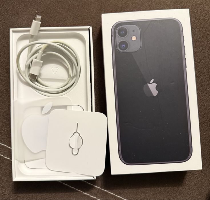 IPhone 11 черен 64 GB