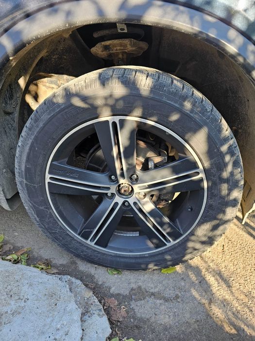 Vând jante Nissan 18"aliaj,stare buna