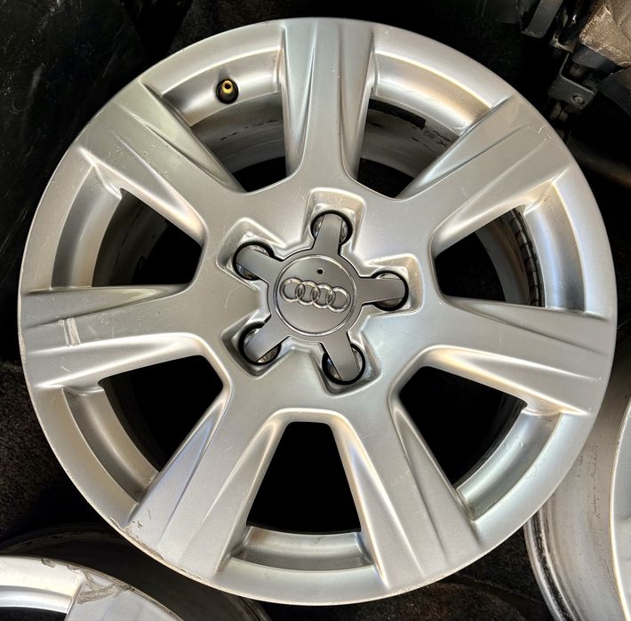 Оригинални алуминиеви джанти за Audi 5x112 16