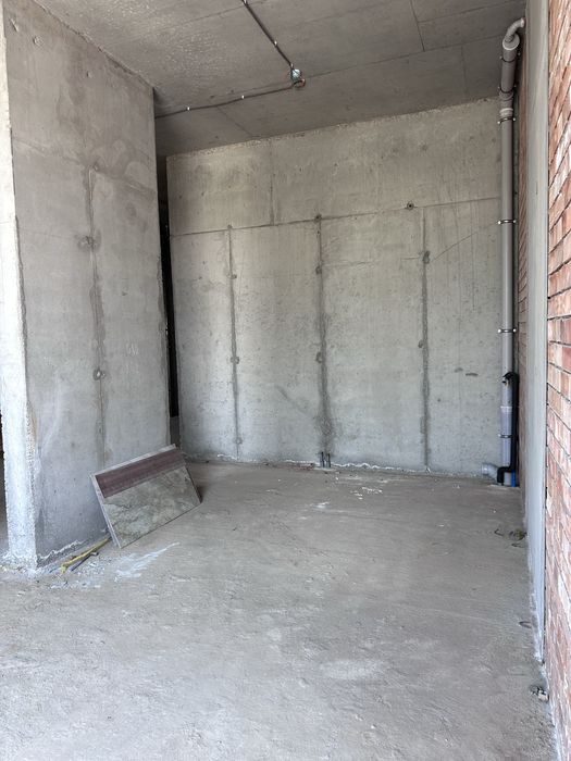 Сдам в аренду коммерческое помещение ст.м.Янгиабад