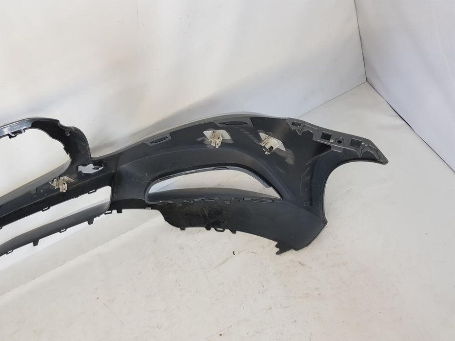 Bara fata Mercedes C Class W205 dupa 2014