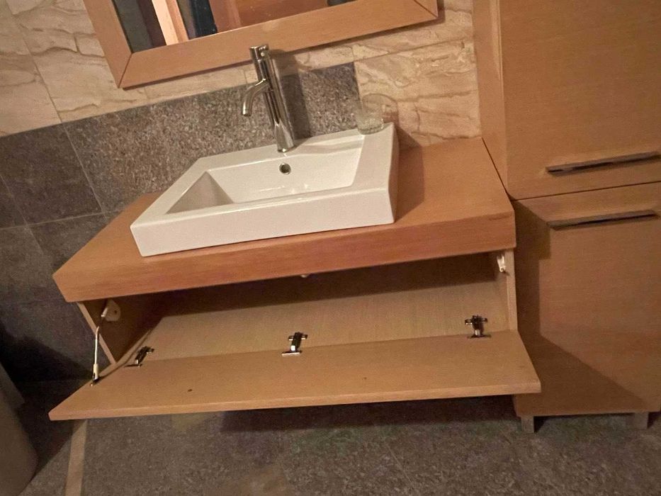 Мивка за цаня с шкаф